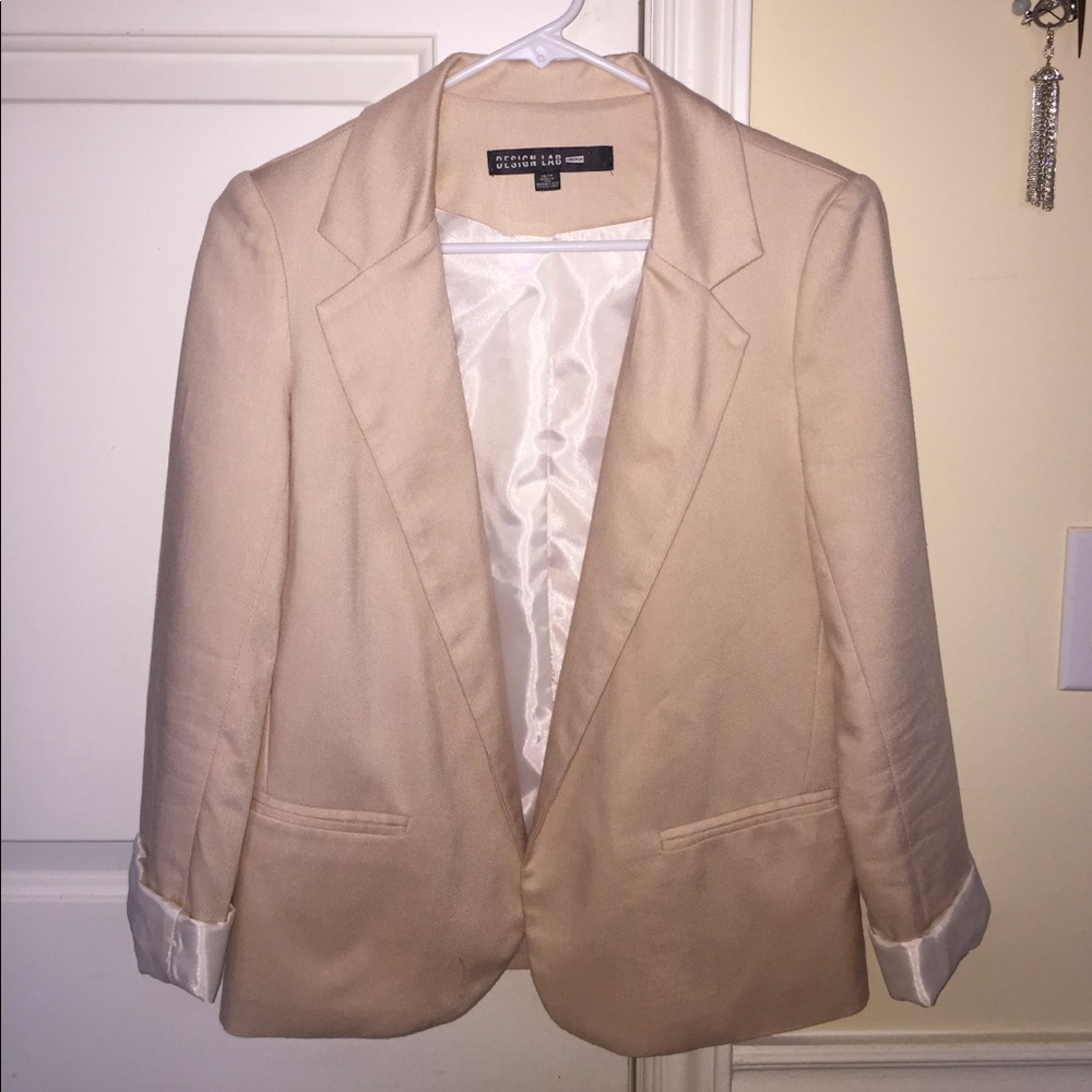 Designer lab cream blazer