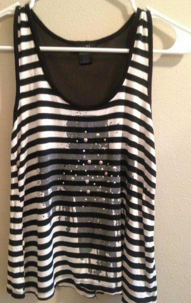 Rue  21 embellished tank top