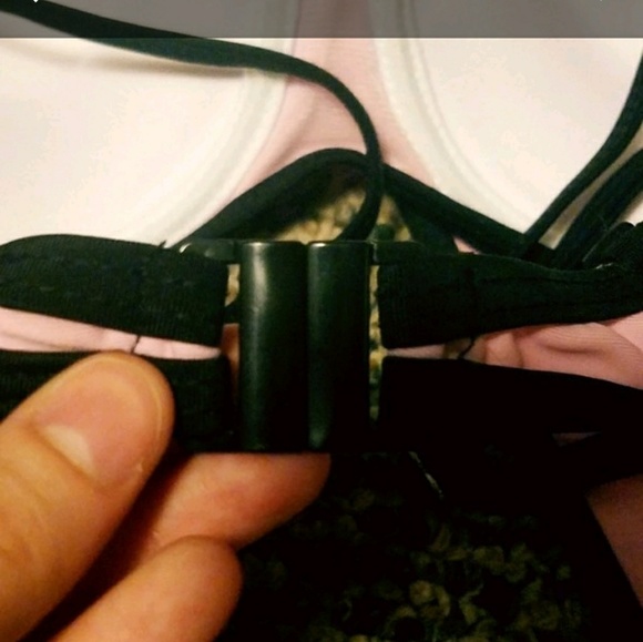 NWOT Pink Triangle Bikini - Picture 4 of 4