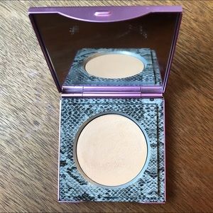 Mally Light to Medium Concealer