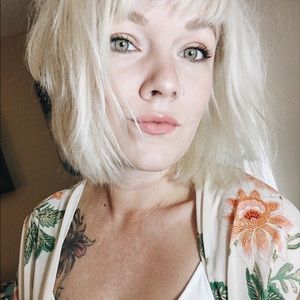 Meet your Posher, Amber