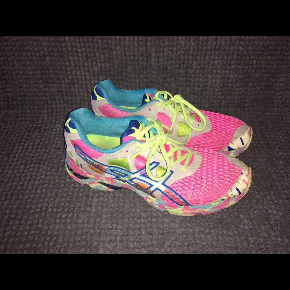 Asics Gel Noosa TRI 7 Women's running shoe