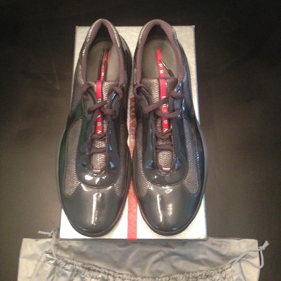 Men\'s Prada Shoes 10.5 gray/leather