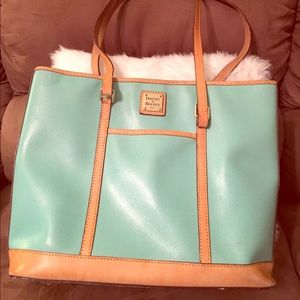 Auth Dooney & Bourke Mint Pebble Grain Lexington