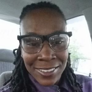 Meet your Posher, Tiffanie