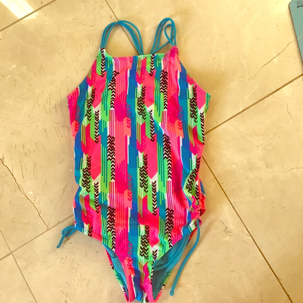 ☀️Justice one piece swim suit☀️