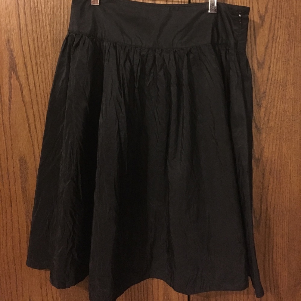 Isaac Mizrahi Black A Line Crinkle skirt