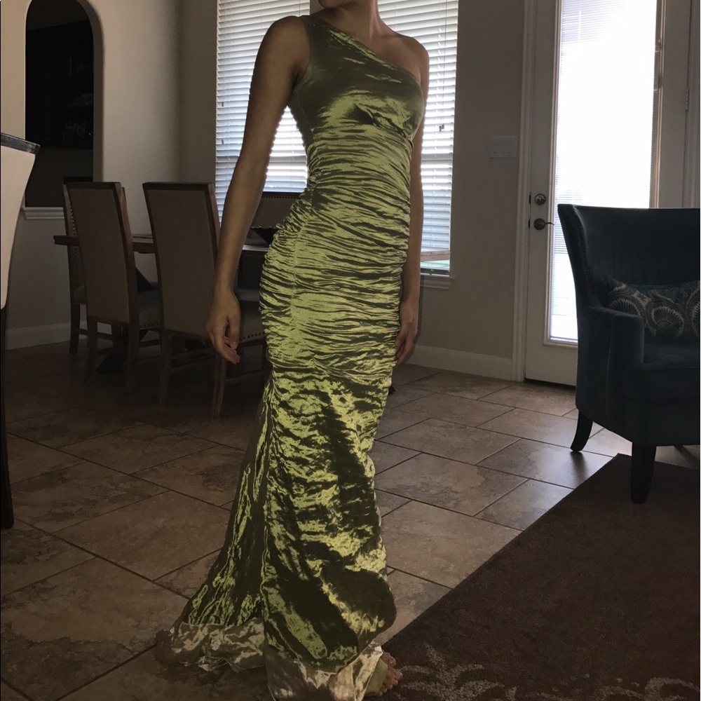 Nicole Miller Green One Shoulder Dress