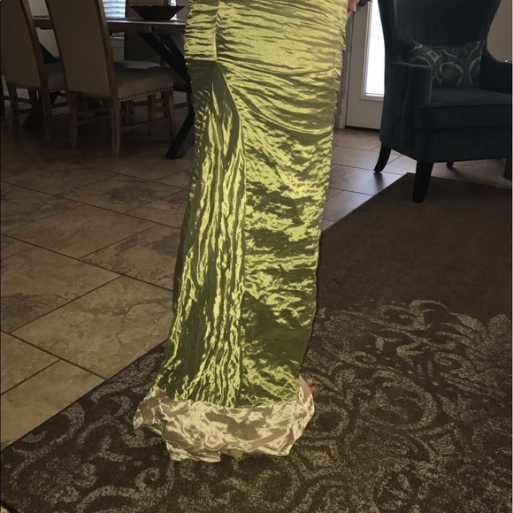 Nicole Miller Green One Shoulder Dress - Picture 3 of 6