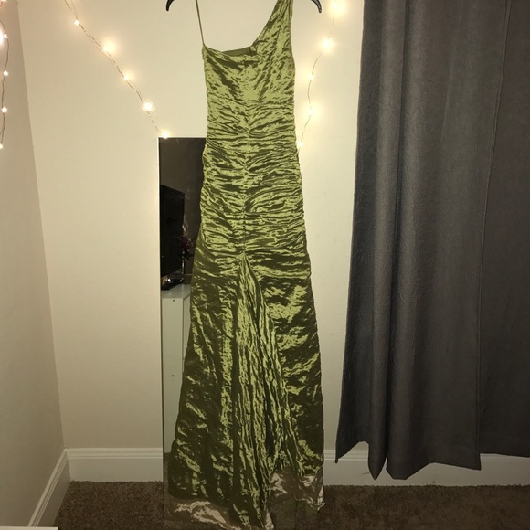 Nicole Miller Green One Shoulder Dress - Picture 5 of 6