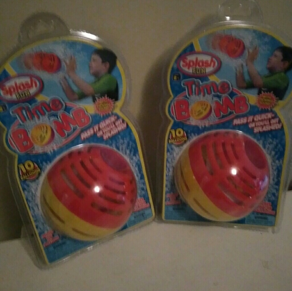 WATER TOY