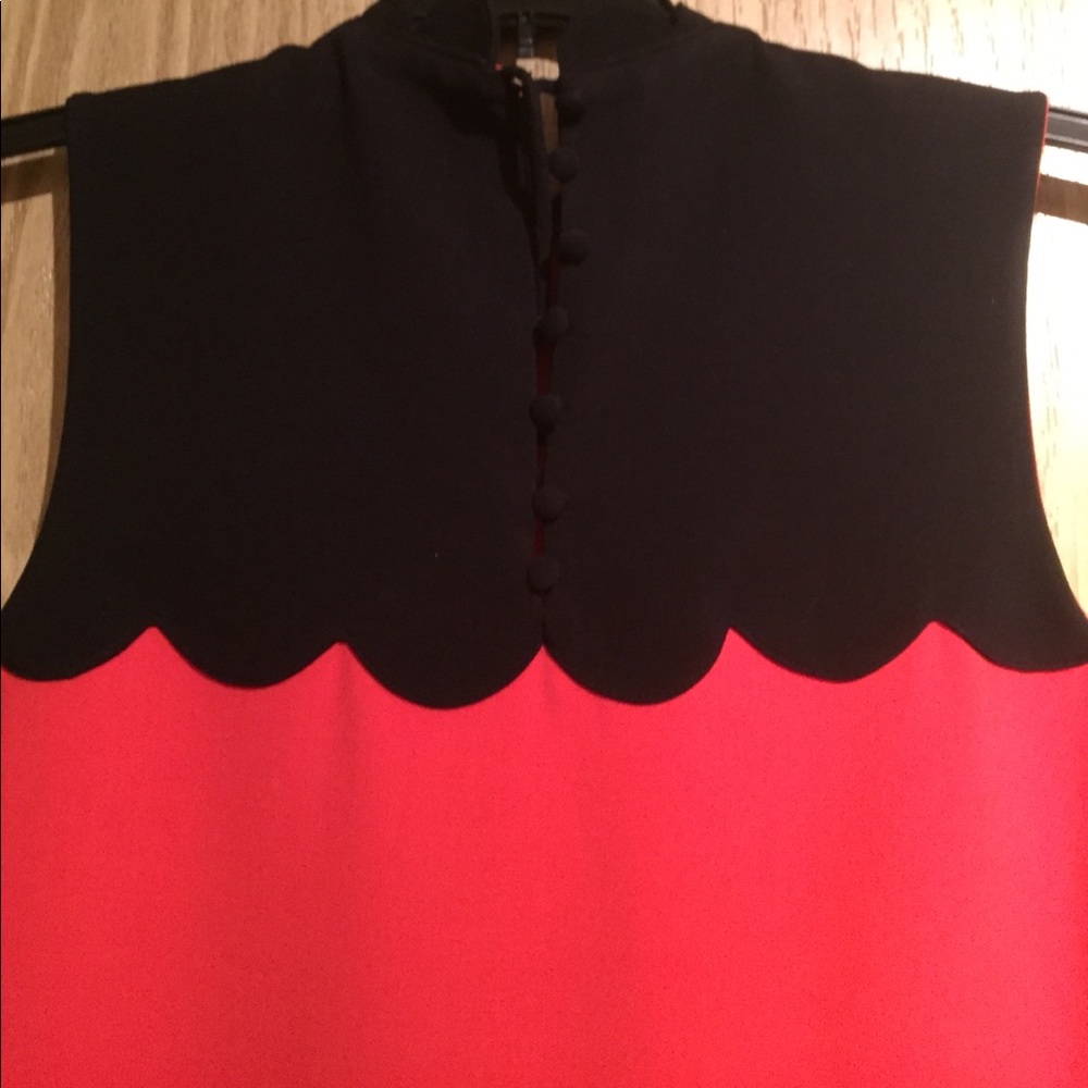Dress - Picture 3 of 3