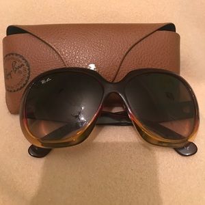 Ombré Ray-Ban Sunglasses w/ case.