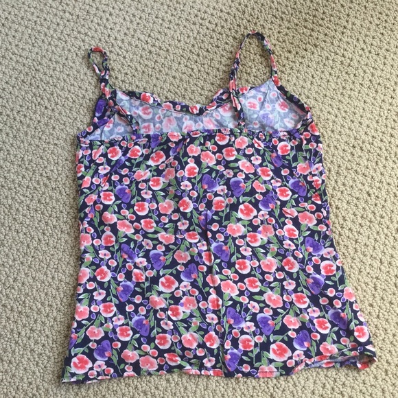 Top - Picture 2 of 3