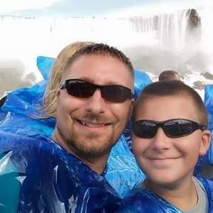 Meet your Posher, Cameron