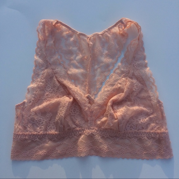 Victoria's Secret Other - Victoria Secret Lace Cream Bralette Racerback M