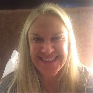 Meet your Posher, Charlotte