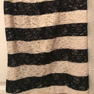 Skirt from The Limited. Size 6