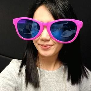 Meet your Posher, Annie