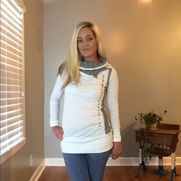 Punk Style Sweatshirt - Picture 2 of 5