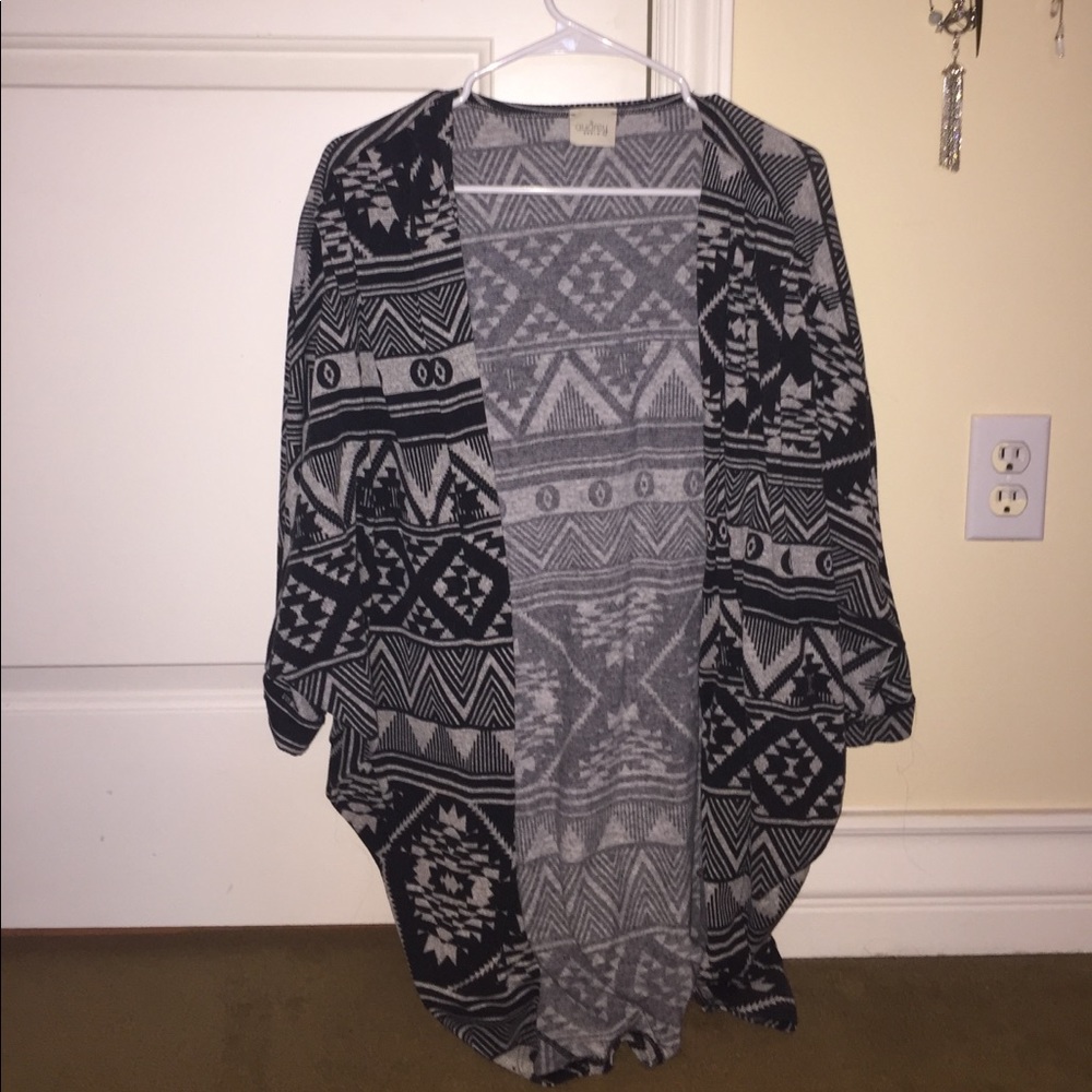 Tribal designed cotton Grey & Black cardigan