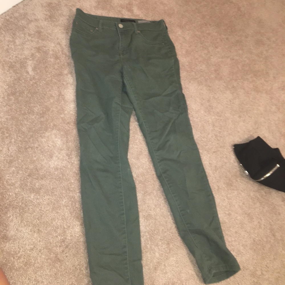 Aero Green High Waisted Jegging
