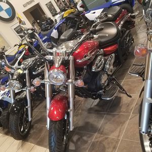 Meet your Posher, Aaron divine