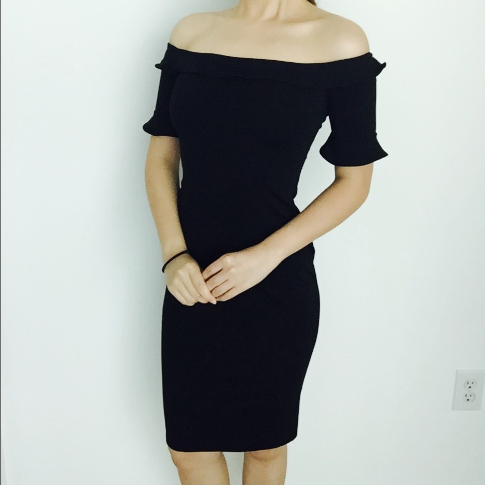 ❌SOLD❌Urban Outfitters KB Bodycon Off-shoulder