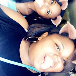 Meet your Posher, Nikki