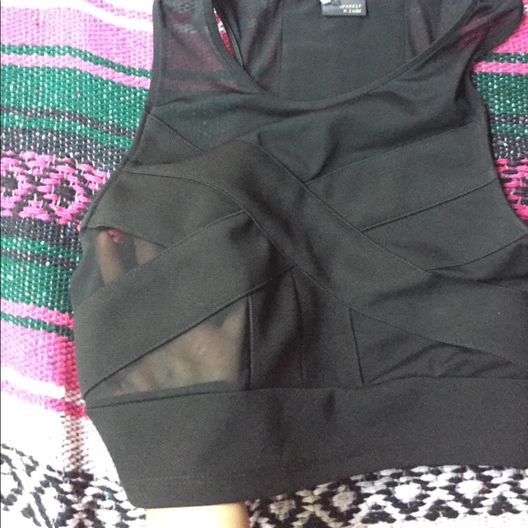 • Mesh Crop • - Picture 2 of 3