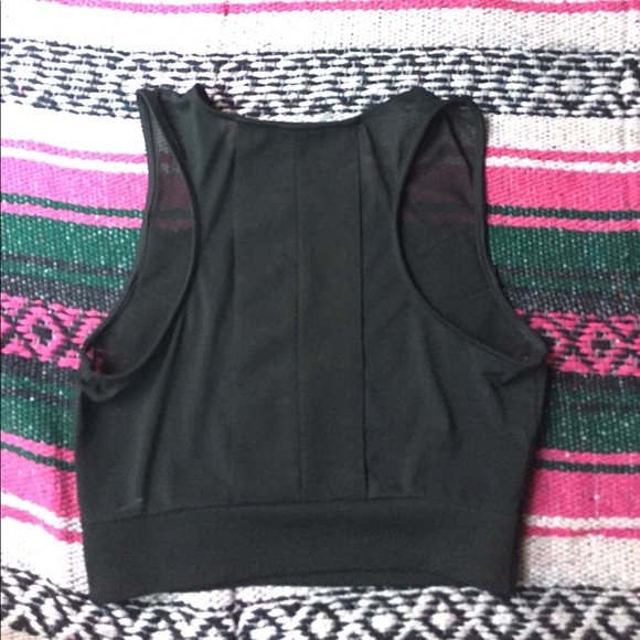 • Mesh Crop • - Picture 3 of 3