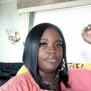 Meet your Posher, Tavia