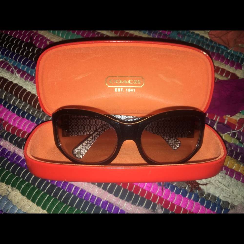 Coach sunglasses & case