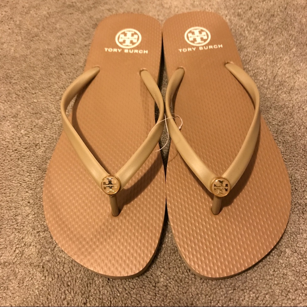 Thin flip flops