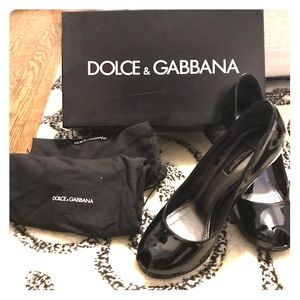 Dolce & Gabbana black peep toe pumps. Size 37.