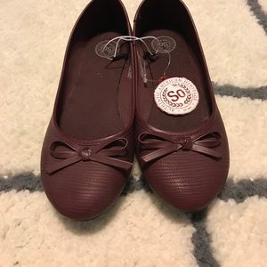 Maroon Flats