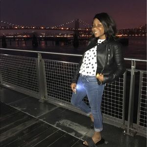 Meet your Posher, Onyi