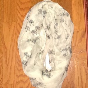 Pattern scarf