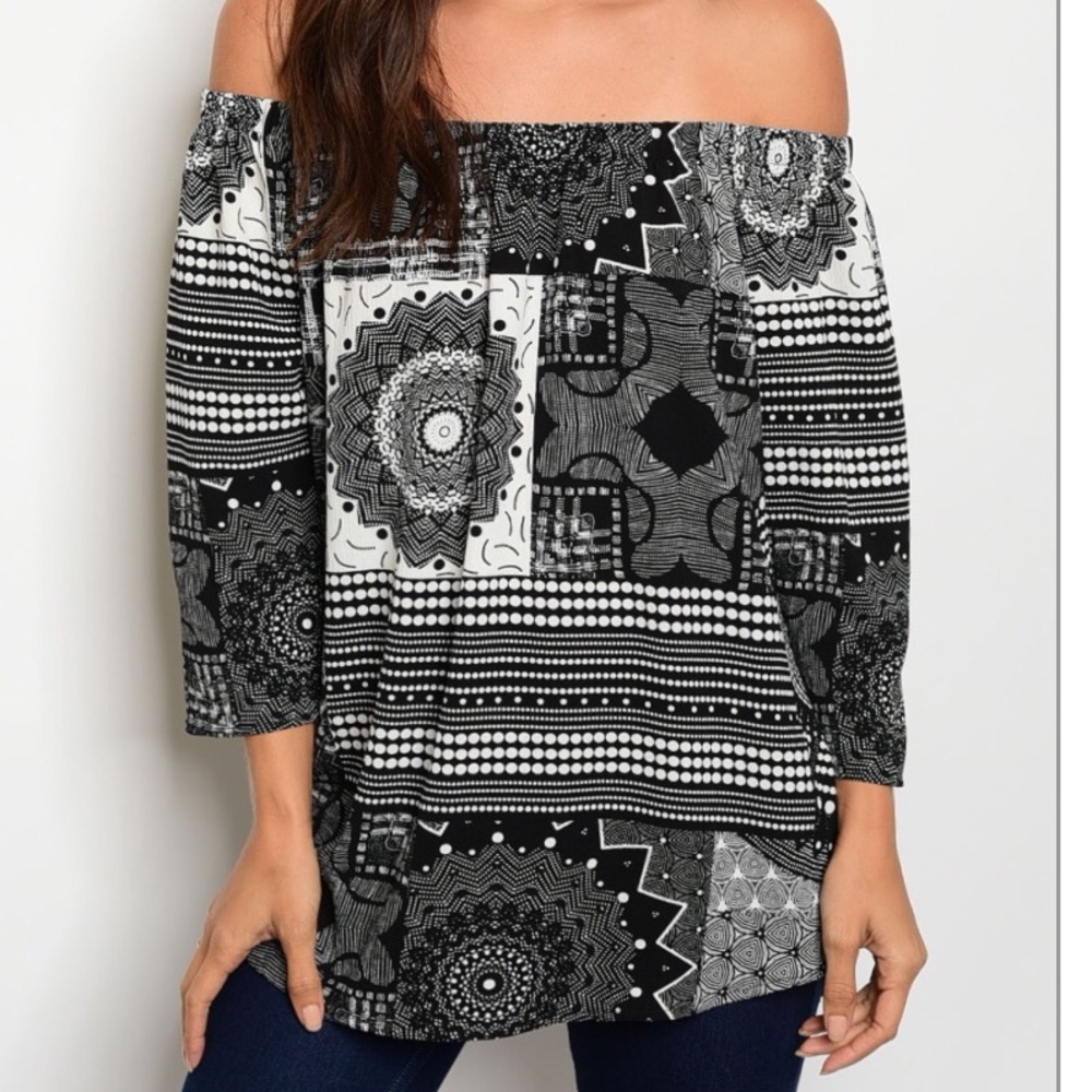 Black/White  Print Off Shoulder Top - Picture 2 of 3
