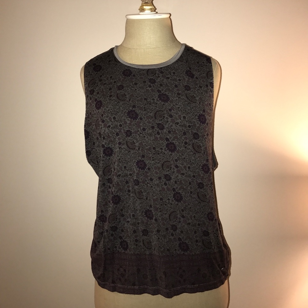 American Eagle Muscle Tee