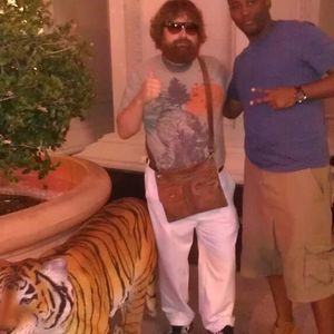 Meet your Posher, Emanuel