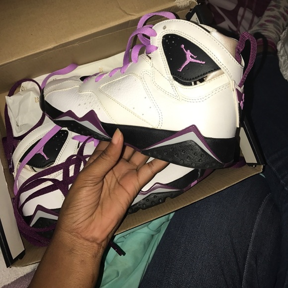 Retro 7's - Picture 2 of 3
