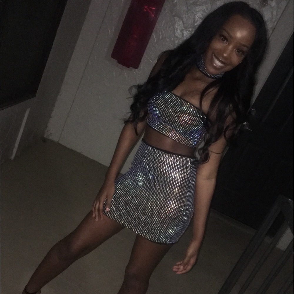 2 piece sparkle set