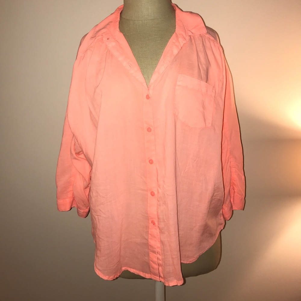 American Eagle Flowy Top