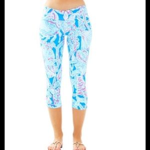 Lilly Pulitzer Pants - Lilly Pulitzer Into the Deep Luxletic Leggings Lilly Pulitzer Pants - Lilly Pulitzer Into the Deep Luxletic Leggings