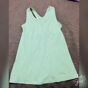 Lululemon workout tanktop in mint green color S