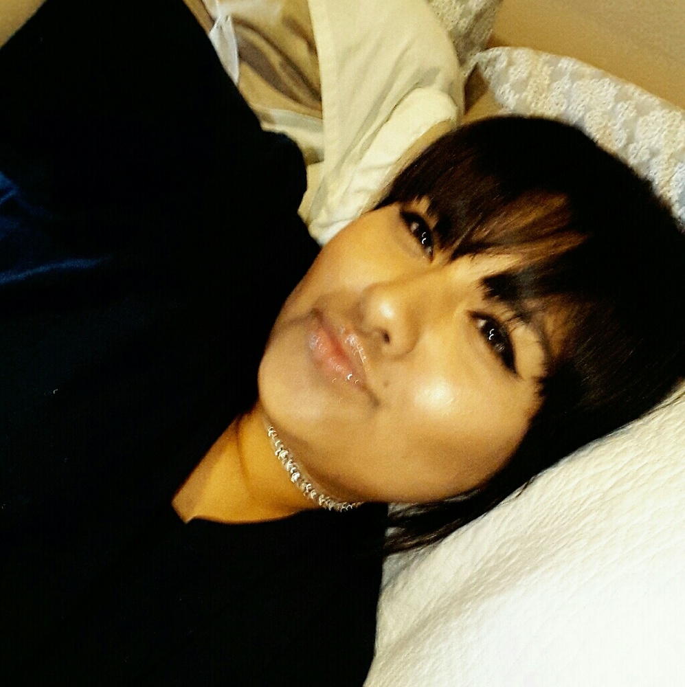 Meet your Posher, Thalia