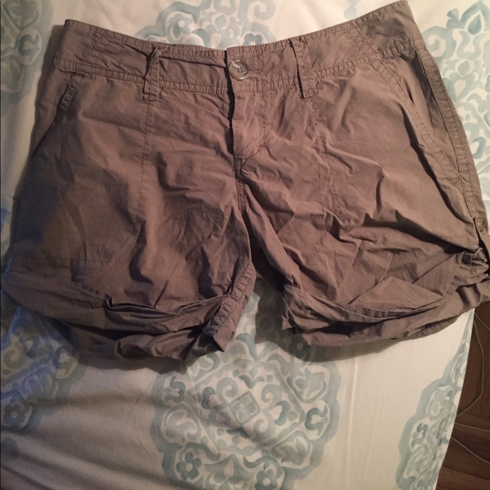 James Perse Cuffed Shorts