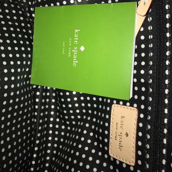 Kate Spade Patent Leather Bucket Bag 👛 - Picture 5 of 5