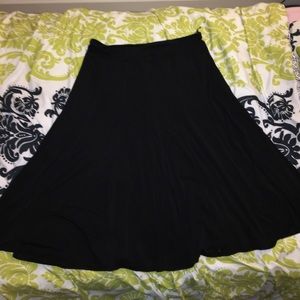 Nine West black stretchy long flare skirt